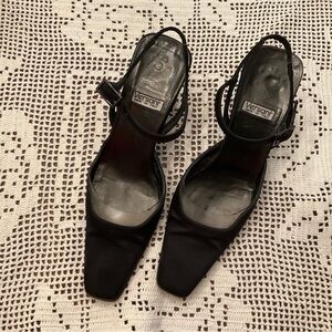 Versani Italian evening shoes size 6AAA.